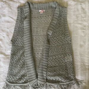 BONGO Light Gray Open-Knit Fringe Sweater Vest